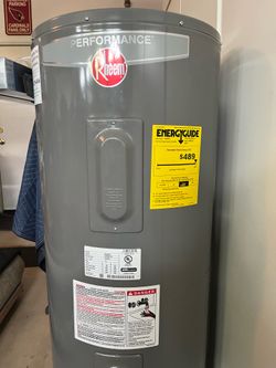 $400 New Rheem 40 Gallon Electric Water Heater
