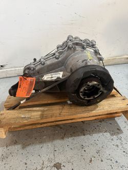 2011-2013 Grand Cherokee Durango Transmission Transfer Case (contact info removed)2AC OEM