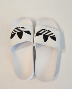 Adidas Women’s Slip-on Sandal Size 7