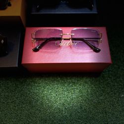 Designer Sunglasses (NEW YEAR DEAL)🎊