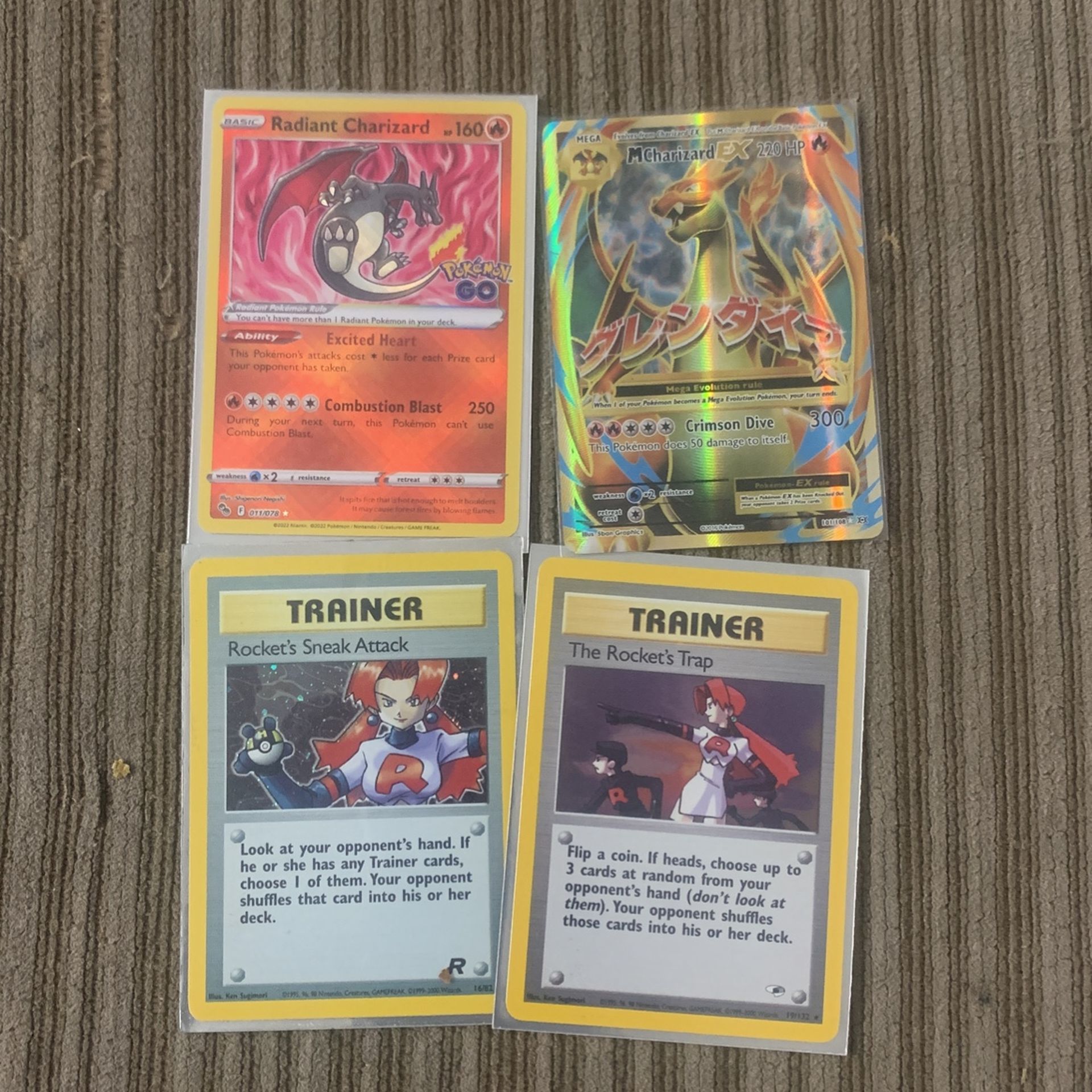 Pokmon Cards Charizard's/ Trailers