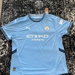 Manchester City Jersey XXL 2023/2024 (Brand New with Tags)!