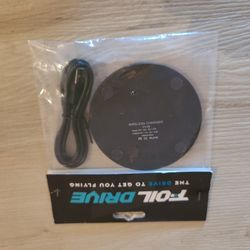 FOIL DRIVE REMOTE CHARGER AND AUS AND NZ CHARGING PLUG - ONLY $20 BOTH OR $10 EACH