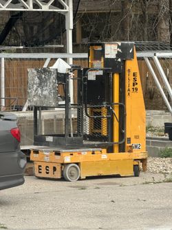 People Lift Works Make Offer