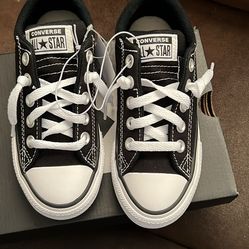 Converse size 12 youth