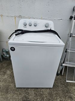 Used Whirlpool Washing Machine – Works Great!