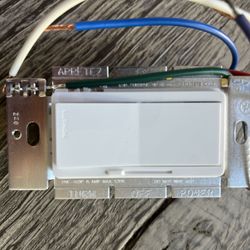 Lutron Diva DVF-103P-WH Fluorescent 3-Wire Dimmer Single Pole / 3-Way 