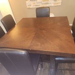 Dinning Table