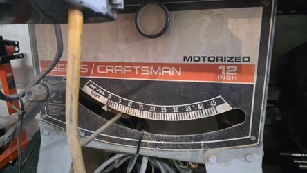 CRAFTSMAN 12" TABLE SAW – Excellent Condition – $120
Vintage Craftsman 12" Motorized Table Saw in excellent condition. Solid, heavy-duty machine and w