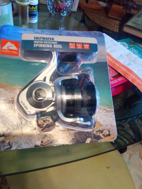Ozark Trail 6000 Spinning Reel for Sale in West Palm Beach, FL - OfferUp