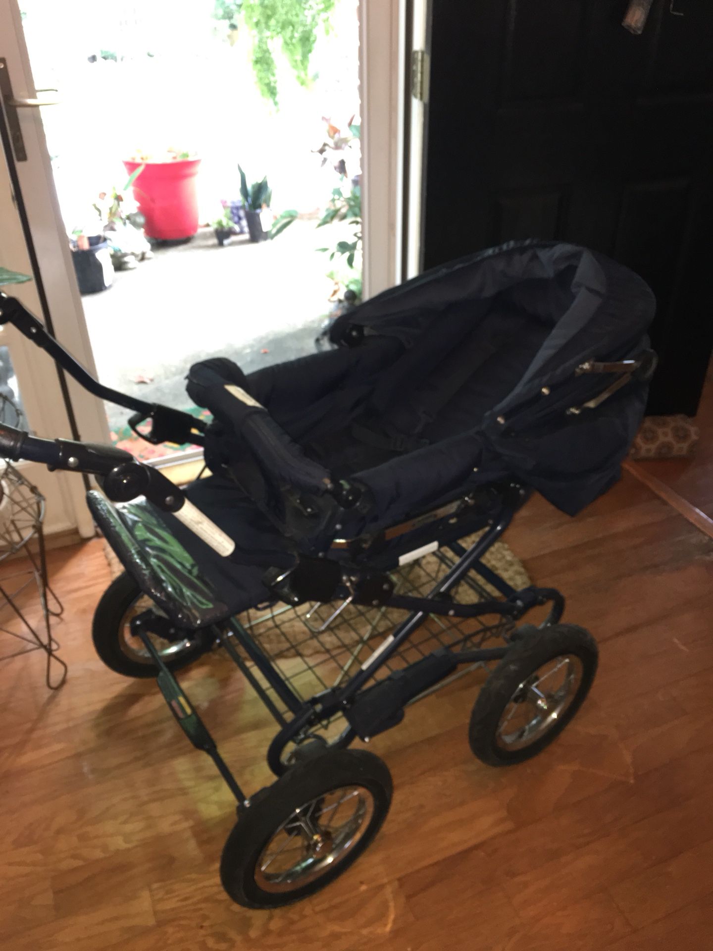 Classic Bertini 905 Oslo Sport STROLLER Mint Pram 4x4 Wheels