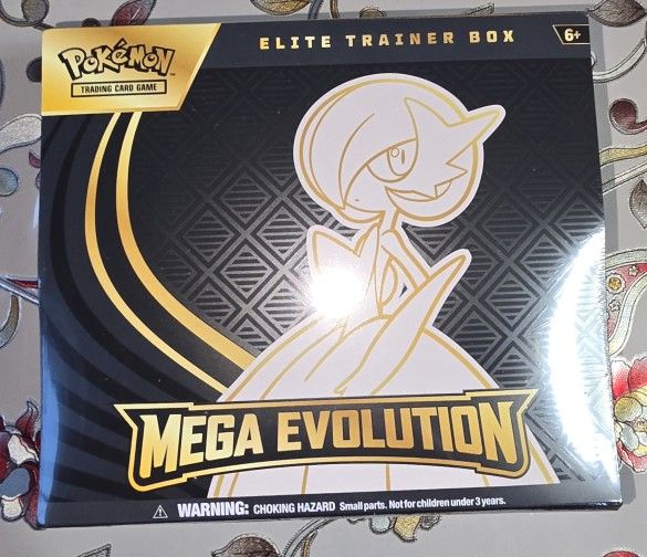 Mega Evolution Gardevoir Elite Trainer Box