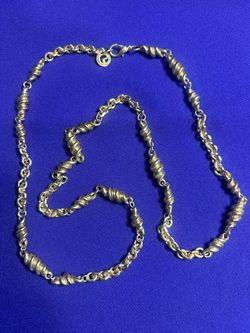 St. John Shell Gold-Tone Chain Link Necklace 30”