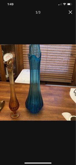 1960s  L E Smith Vintage Large Blue Ribbed Blown Glass Vase