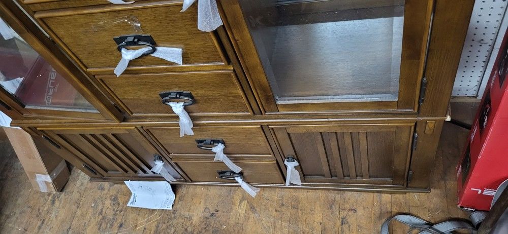 Best Offer! brand new China cabinet Delivery Available!