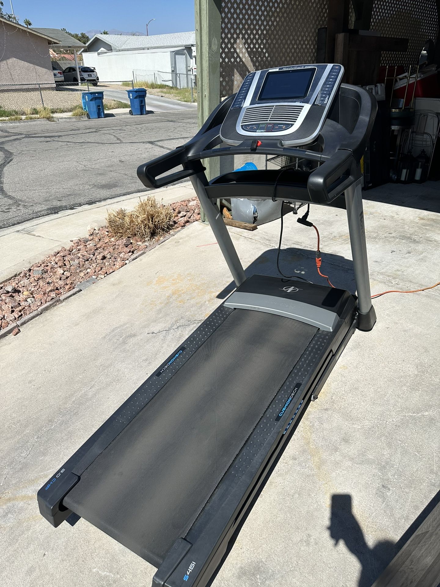 NordicTrack S45i Treadmill 