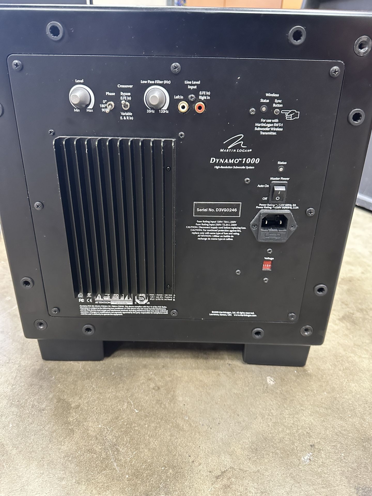 Martin Logan Dynamo 1000 *Not Working* For parts Or Repair for Sale in