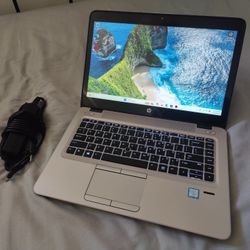 Touchscreen Intel core I7 CPU 16 GB RAM 512 GB NVMe SSD Solid State Drive Bluetooth usb-C