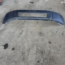 Bumper Selling a Front Bumper for A M2 106 Freightliner Truck