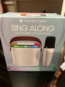 Bluetooth sing-along speaker in microphone