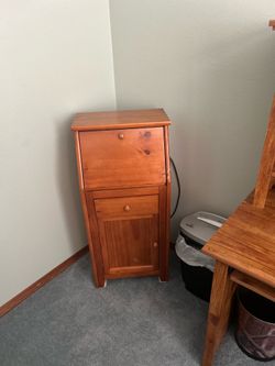 Small  cabinet / desk