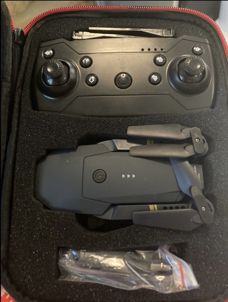 KY FPV Collapsible Aircraft 2.4 GHZ Edition Black Camera Video Drone