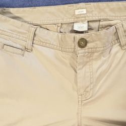 Women’s Old Navy Low Rise Khaki Pants 