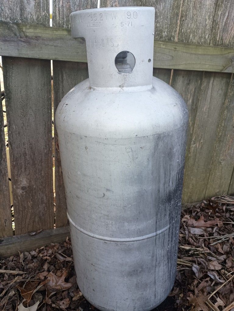 Extra Large Propane Tank. All Aluminum.