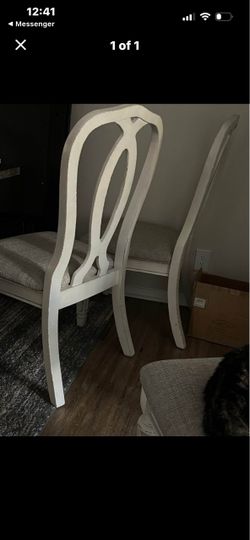 4 dinning room chairs