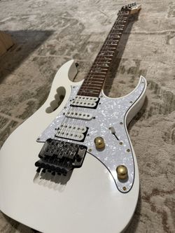Ibanez Steve Vai Jem JR
