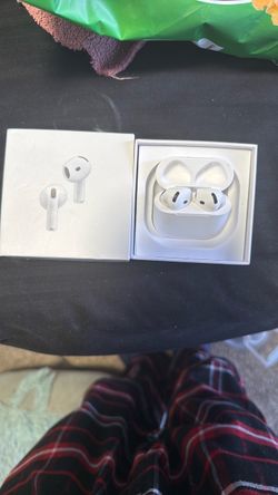 Air pods 4