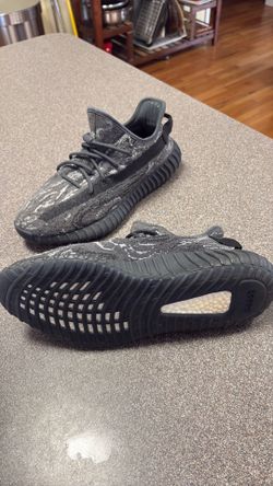Yeezy 350 Dark Salt