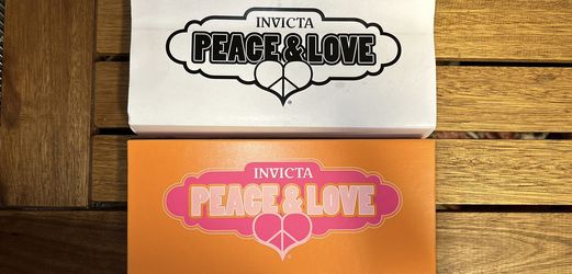 NIB Invicta PEACE & LOVE Watch Set