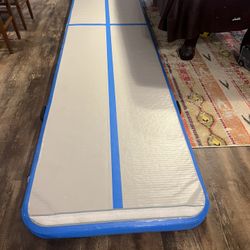 16 Ft Air Track With Pump