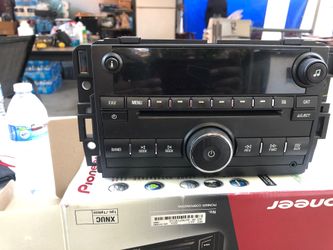 CHEVROLET SILVERADO RADIO