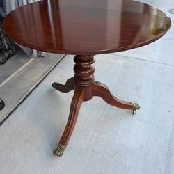 Antique Tilt Top Pie Table Mahogany