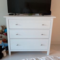 White Dresser