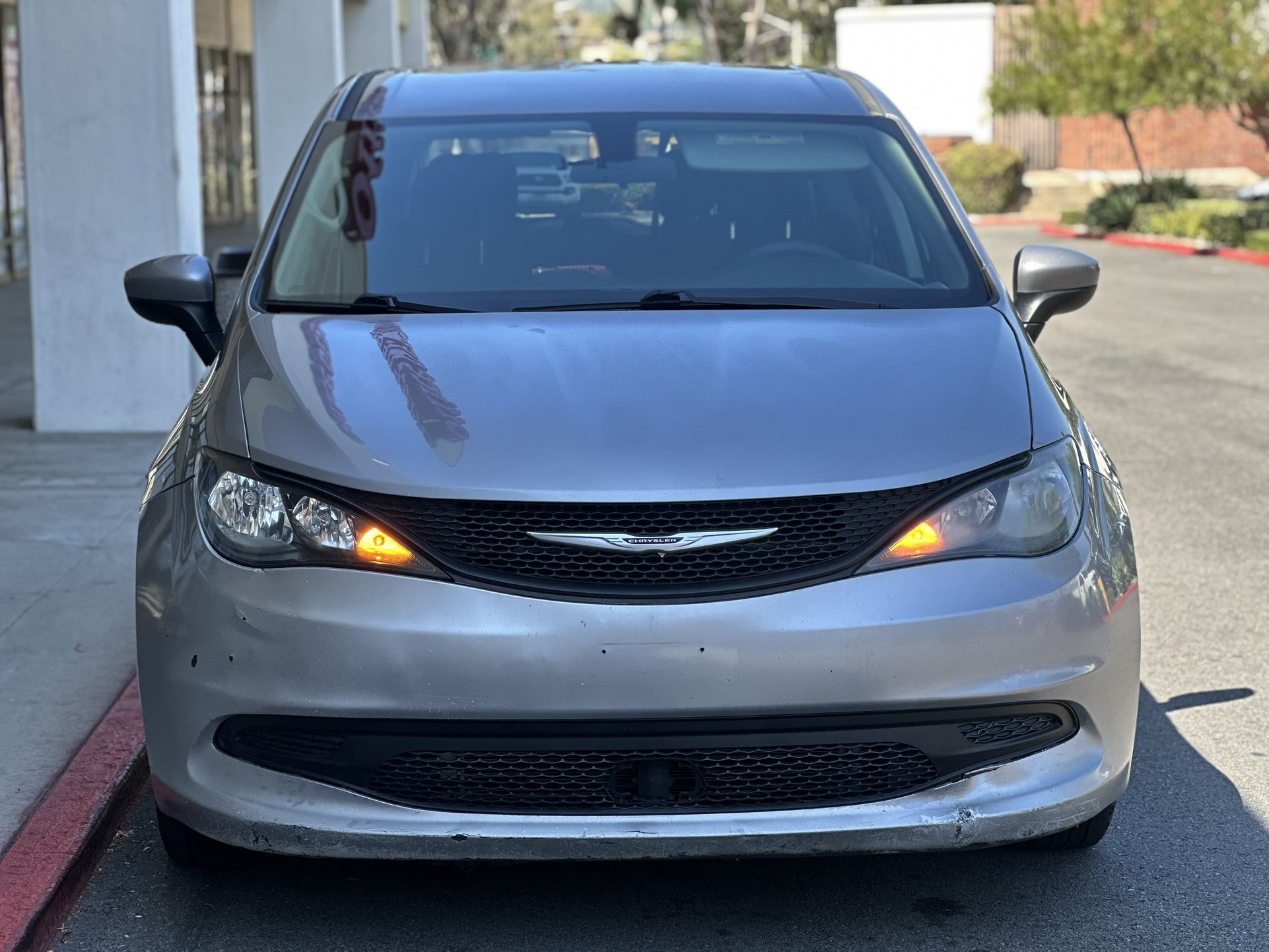 2021 Chrysler Voyager