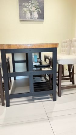 Hardwood table