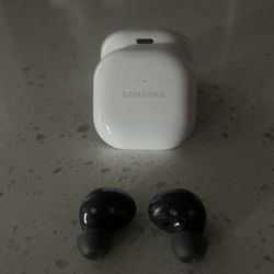 Samsung Earbuds