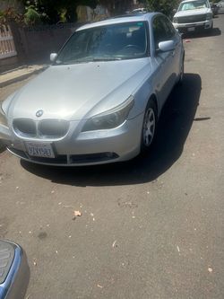 2004 BMW 325i