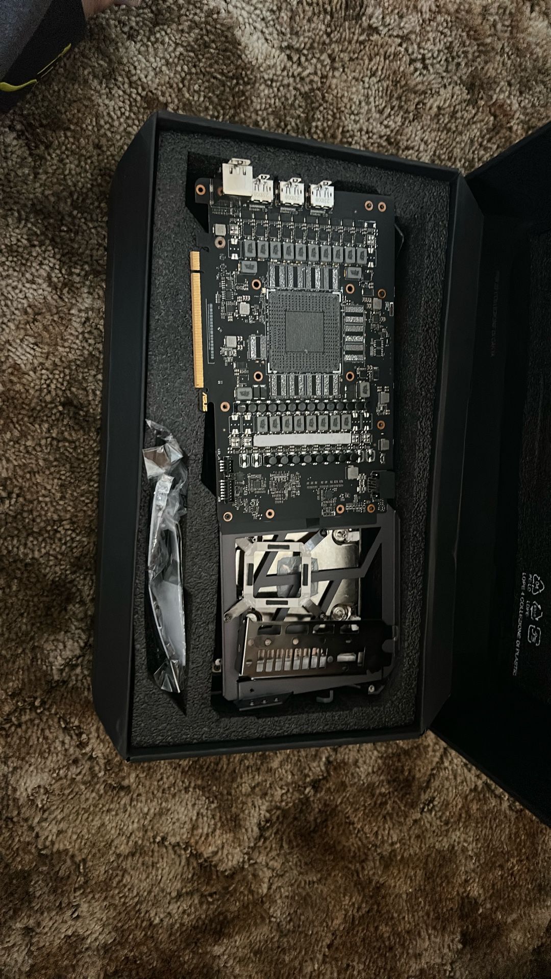 4090 Bare Bones (read Description)