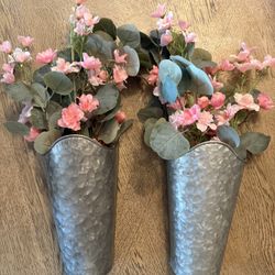 Galvanized Metal Wall Containers 