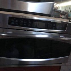 Electric Wall Oven W/ Microwave 