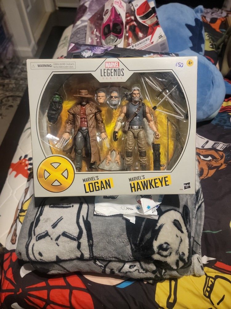 Marvel Legends Logan & Hawkeye