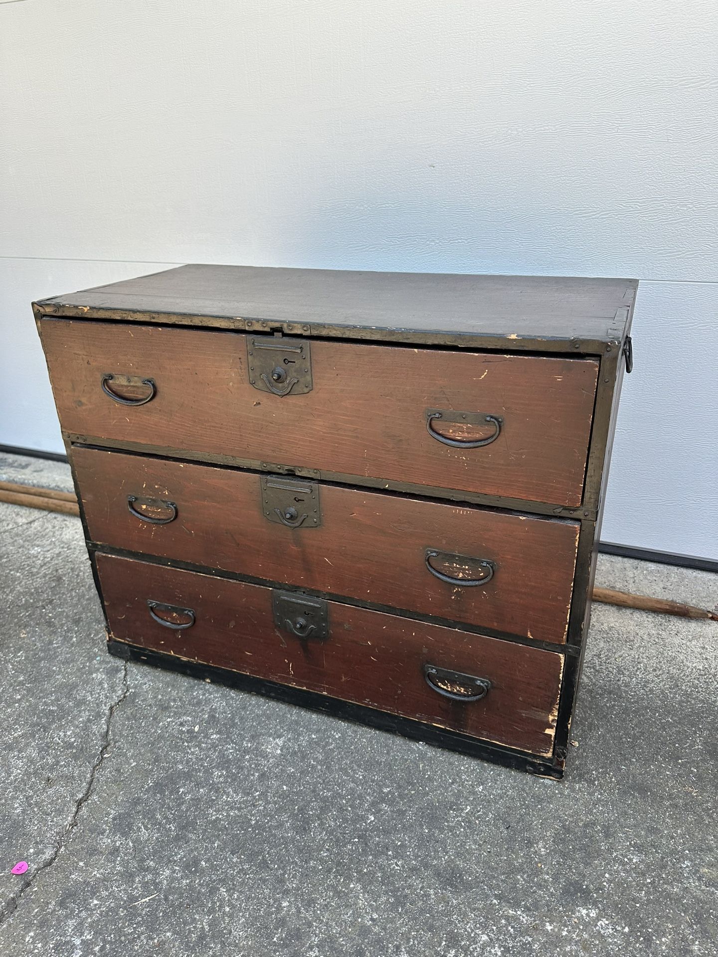 Antique Japanese Taisho Isho-Dansu Dresser Trunk Chest Meiji Period (1868 – 1912)