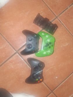 3 Xbox controllers for x1 ps4 controller