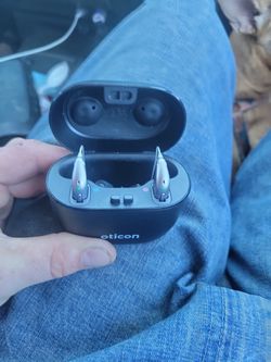 fast charging wireless Bluetooth hearing aids