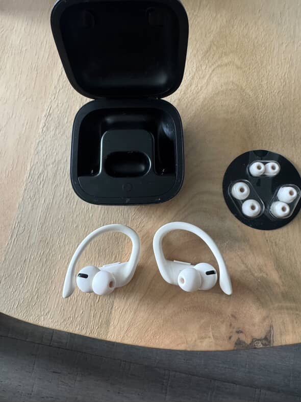 Beats Powerbeats Pro wireless