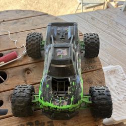 Traxxas Maxx 4s 
